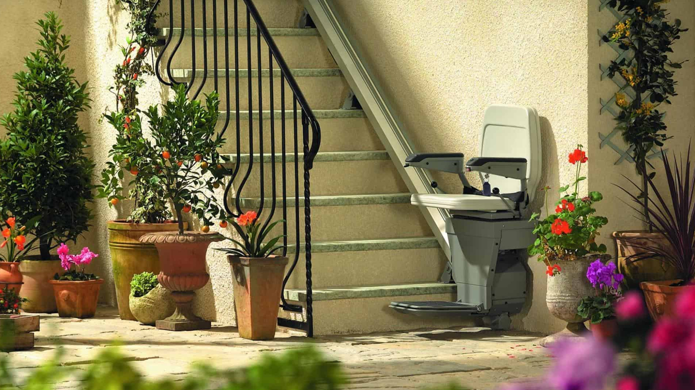 Bronx Outdoor Stairlift